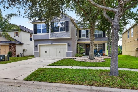 Villa ou maison à louer à Wesley Chapel, Floride: 4 chambres, 322.74 m2 № 2428635 - photo 3