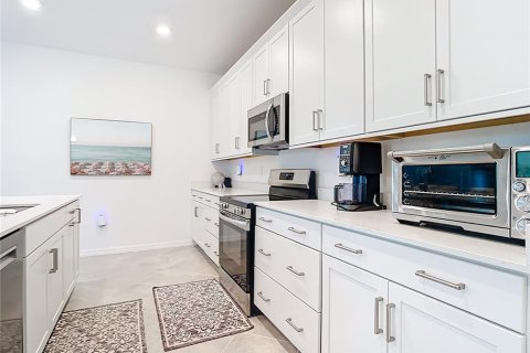 Villa ou maison à louer à Venice, Floride: 4 chambres, 189.06 m2 № 1848671 - photo 16