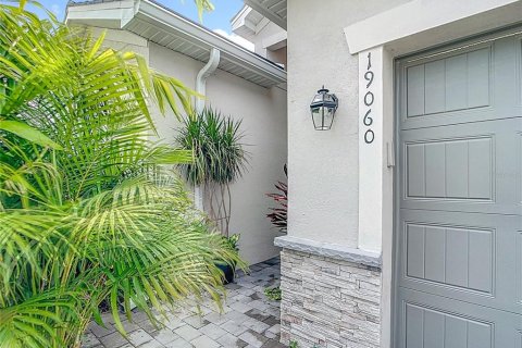 Villa ou maison à louer à Venice, Floride: 4 chambres, 189.06 m2 № 1848671 - photo 3