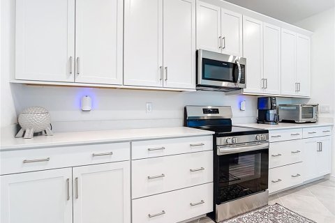 Villa ou maison à louer à Venice, Floride: 4 chambres, 189.06 m2 № 1848671 - photo 6