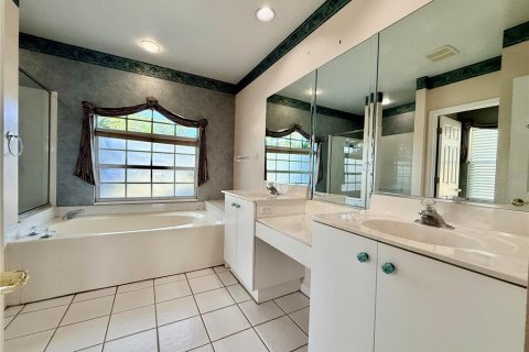 Villa ou maison à vendre à Sarasota, Floride: 4 chambres, 200.58 m2 № 2419184 - photo 21