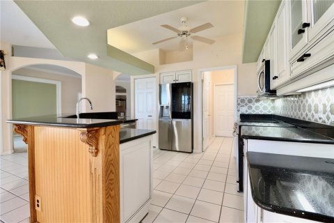 Villa ou maison à vendre à Sarasota, Floride: 4 chambres, 200.58 m2 № 2419184 - photo 10