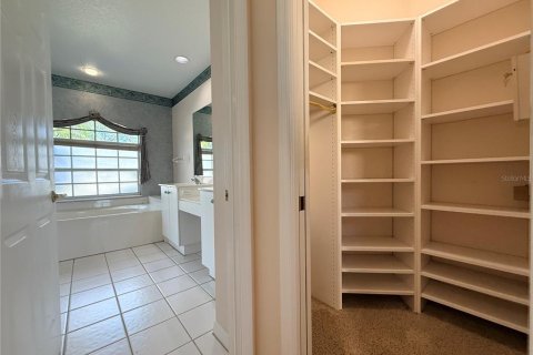 Villa ou maison à vendre à Sarasota, Floride: 4 chambres, 200.58 m2 № 2419184 - photo 19