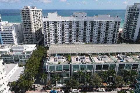 Купить кондоминиум в Майами-Бич, Флорида 1 спальня, 93.92м2, № 2054910 - фото 2