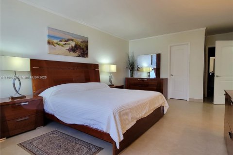 Copropriété à louer à Hollywood, Floride: 2 chambres, 115.94 m2 № 1506269 - photo 15