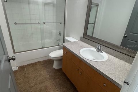 Apartamento en alquiler en Leesburg, Florida, 3 dormitorios, 172.24 m2 № 1852475 - foto 18