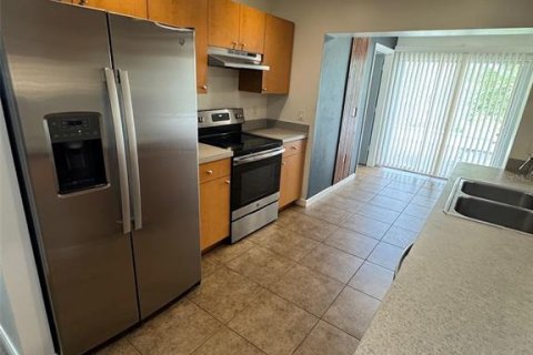 Apartamento en alquiler en Leesburg, Florida, 3 dormitorios, 172.24 m2 № 1852475 - foto 8