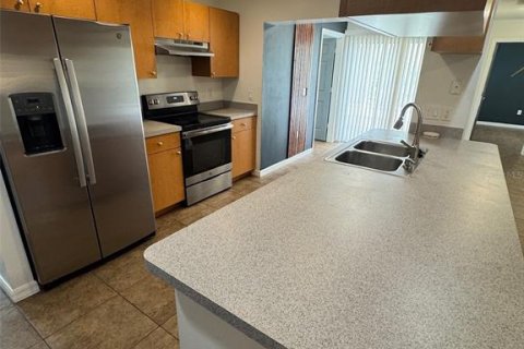Apartamento en alquiler en Leesburg, Florida, 3 dormitorios, 172.24 m2 № 1852475 - foto 7