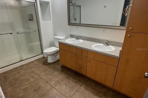 Apartamento en alquiler en Leesburg, Florida, 3 dormitorios, 172.24 m2 № 1852475 - foto 13