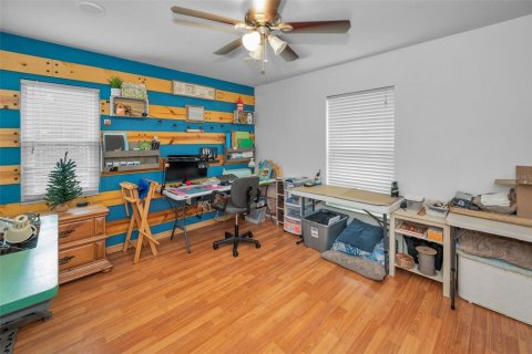 Casa en venta en New Port Richey, Florida, 3 dormitorios, 172.43 m2 № 1910930 - foto 26