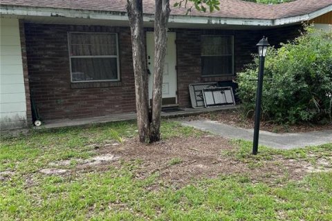 House in DeLand, Florida 3 bedrooms, 135.73 sq.m. № 2144212 - photo 3