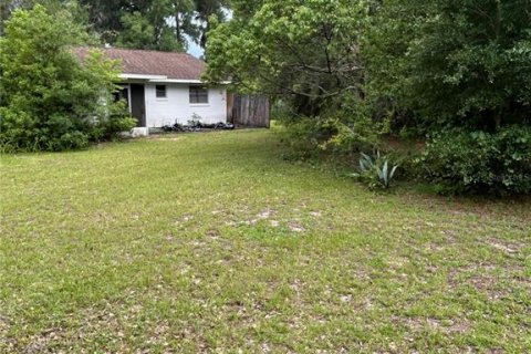 House in DeLand, Florida 3 bedrooms, 135.73 sq.m. № 2144212 - photo 7