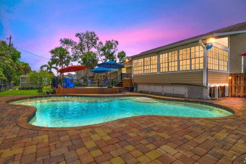Villa ou maison à vendre à Nokomis, Floride: 3 chambres, 216 m2 № 1850008 - photo 2