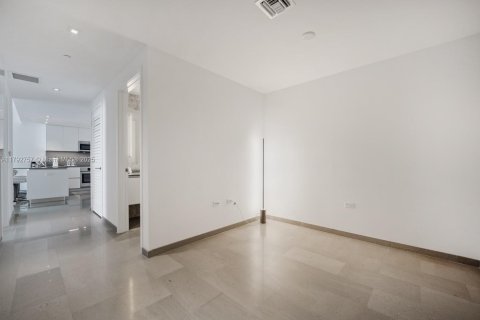 Купить кондоминиум в Майами, Флорида 3 спальни, 152.45м2, № 1657667 - фото 18