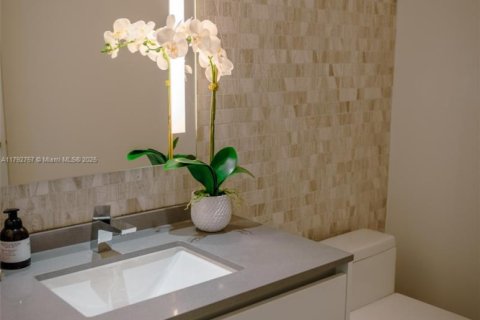 Купить кондоминиум в Майами, Флорида 3 спальни, 152.45м2, № 1657667 - фото 26