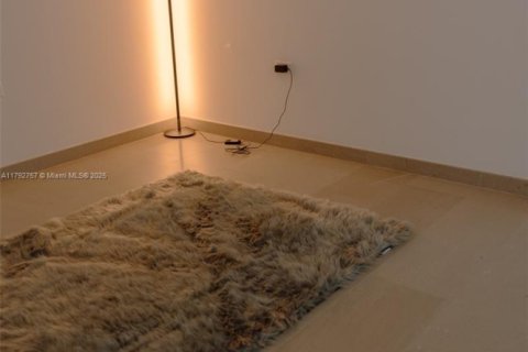Купить кондоминиум в Майами, Флорида 3 спальни, 152.45м2, № 1657667 - фото 25