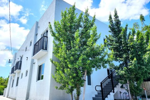 Copropriété à louer à Miami, Floride: 2 chambres № 2265274 - photo 21