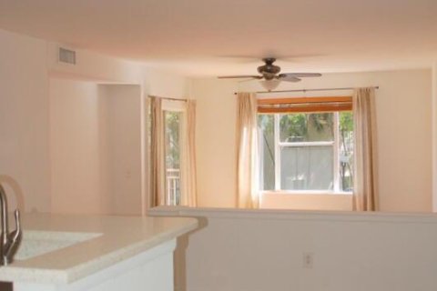 Copropriété à louer à Delray Beach, Floride: 2 chambres, 92.16 m2 № 2085250 - photo 5