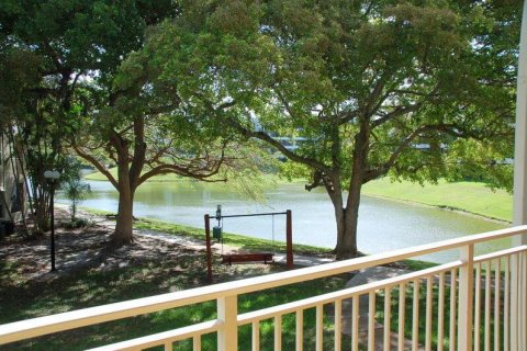 Copropriété à louer à Delray Beach, Floride: 2 chambres, 92.16 m2 № 2085250 - photo 8