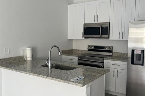 Appartement à louer à Kissimmee, Floride: 2 chambres, 101.17 m2 № 1514438 - photo 6