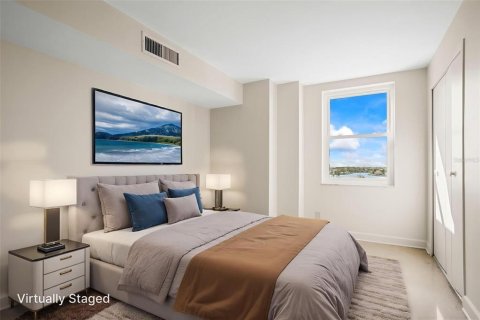 Condo in Treasure Island, Florida, 2 bedrooms  № 1750043 - photo 27