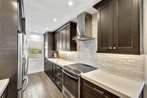 Condo in Fort Lauderdale, Florida, 3 bedrooms  № 1882391 - photo 7