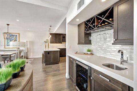 Condo in Fort Lauderdale, Florida, 3 bedrooms  № 1882391 - photo 13