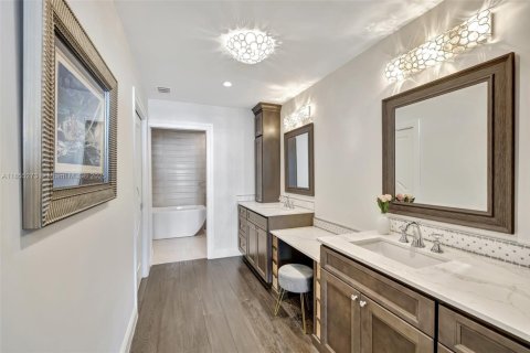 Condo in Fort Lauderdale, Florida, 3 bedrooms  № 1882391 - photo 27