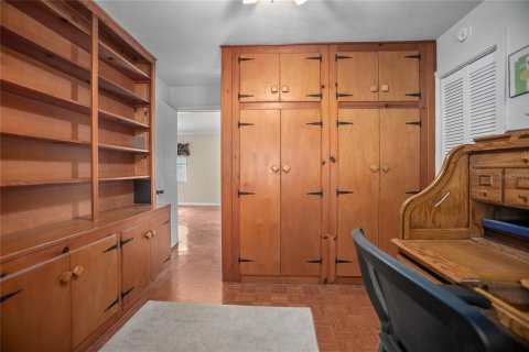 Купить виллу или дом в Деланд, Флорида 9 комнат, 170.57м2, № 1914295 - фото 10