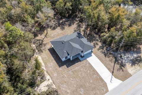 House in Citrus Springs, Florida 3 bedrooms, 142.05 sq.m. № 1733767 - photo 4