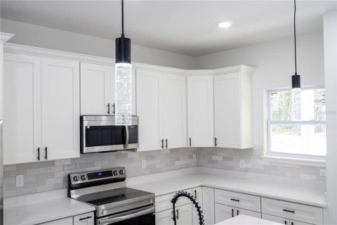 House in Citrus Springs, Florida 3 bedrooms, 142.05 sq.m. № 1733767 - photo 29