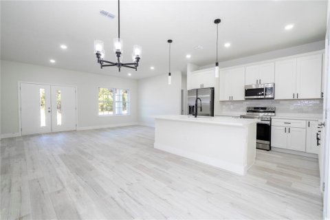 House in Citrus Springs, Florida 3 bedrooms, 142.05 sq.m. № 1733767 - photo 22