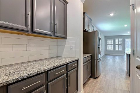 Casa en venta en DeLand, Florida, 4 dormitorios, 291.53 m2 № 2151851 - foto 14
