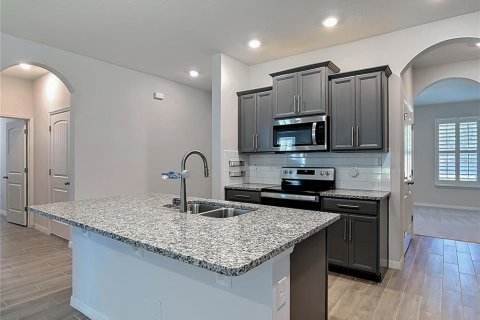 Casa en venta en DeLand, Florida, 4 dormitorios, 291.53 m2 № 2151851 - foto 23