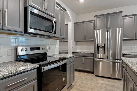Casa en venta en DeLand, Florida, 4 dormitorios, 291.53 m2 № 2151851 - foto 18