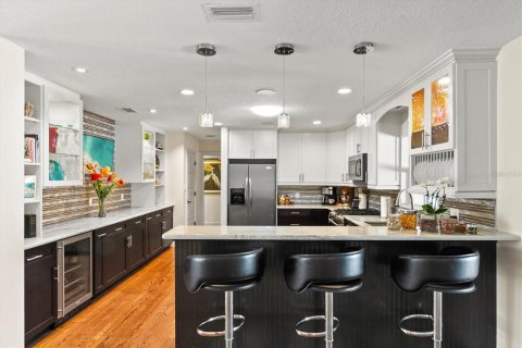 Villa ou maison à vendre à Sarasota, Floride: 3 chambres, 236.9 m2 № 2148171 - photo 6