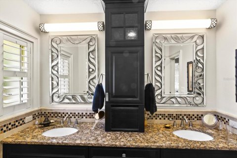Villa ou maison à vendre à Sarasota, Floride: 3 chambres, 236.9 m2 № 2148171 - photo 25
