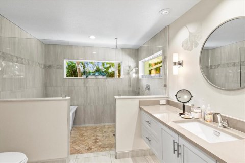 Villa ou maison à vendre à Sarasota, Floride: 3 chambres, 236.9 m2 № 2148171 - photo 29