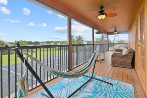 House in Davenport, Florida 5 bedrooms, 299.24 sq.m. № 1831272 - photo 26