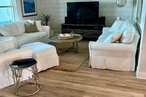 Condo in Dunedin, Florida, 1 bedroom № 2147460 - photo 27
