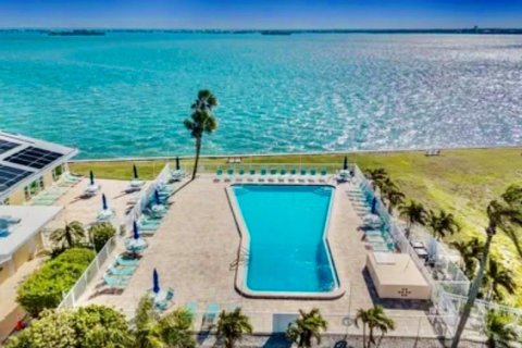 Condo in Dunedin, Florida, 1 bedroom № 2147460 - photo 7