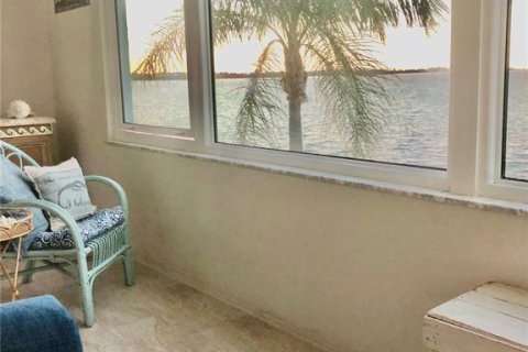 Condo in Dunedin, Florida, 1 bedroom № 2147460 - photo 28