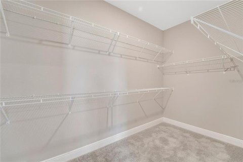 Casa en venta en Port Charlotte, Florida, 4 dormitorios, 200.76 m2 № 2384076 - foto 7