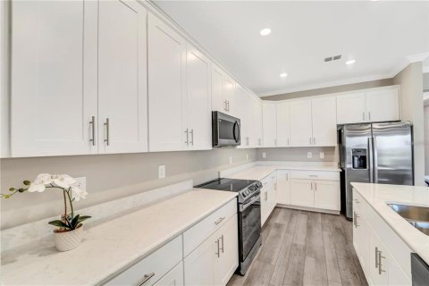 Casa en venta en Port Charlotte, Florida, 4 dormitorios, 200.76 m2 № 2384076 - foto 3