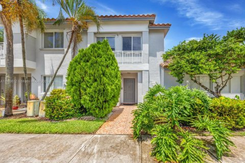 Таунхаус в Пемброк-Пайнс, Флорида 3 спальни, 126.44м2 № 2012490