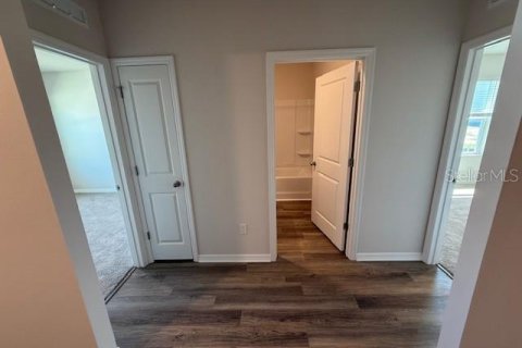 Casa en alquiler en Lakewood Ranch, Florida, 3 dormitorios, 155.33 m2 № 1909353 - foto 4