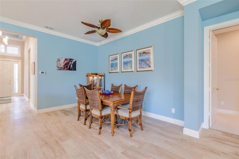 House in Wimauma, Florida 3 bedrooms, 210.98 sq.m. № 2217980 - photo 14