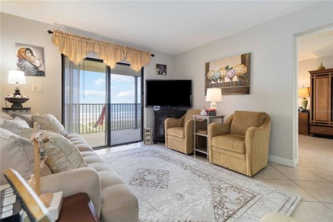 Copropriété à vendre à Cocoa Beach, Floride: 2 chambres, 102.29 m2 № 1915462 - photo 24