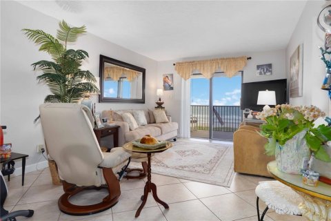 Copropriété à vendre à Cocoa Beach, Floride: 2 chambres, 102.29 m2 № 1915462 - photo 21