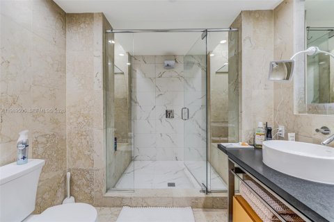 Condominio en alquiler en Miami Beach, Florida, 2 dormitorios, 157.93 m2 № 2052005 - foto 29